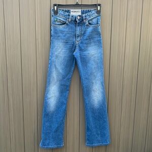 Fiorucci High Rise  Medium Wash Whiskering & Fading Slightly Flare Jeans sz 24
